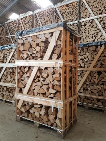 Premium Buchenholz 55 RM – Kammergetrocknetes Brennholz